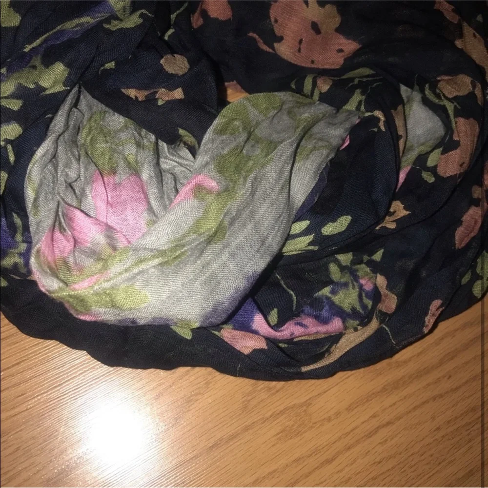 Bundle of two infinity scarves. One hot pink with white lace and one floral.